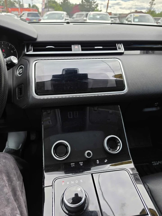 2020 Land Rover Range Rover Velar - Image 6 of 9