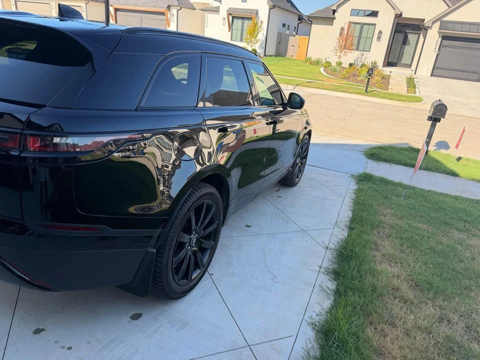 2020 Land Rover Range Rover Velar - Image 4 of 13