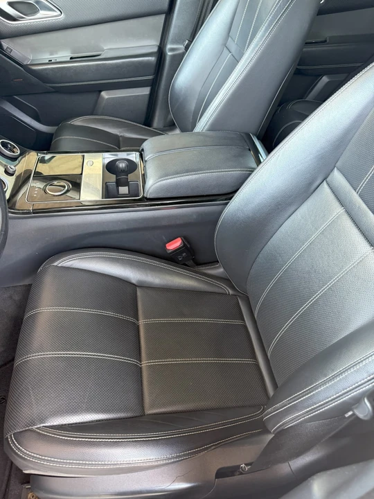 2020 Land Rover Range Rover Velar - Image 9 of 14