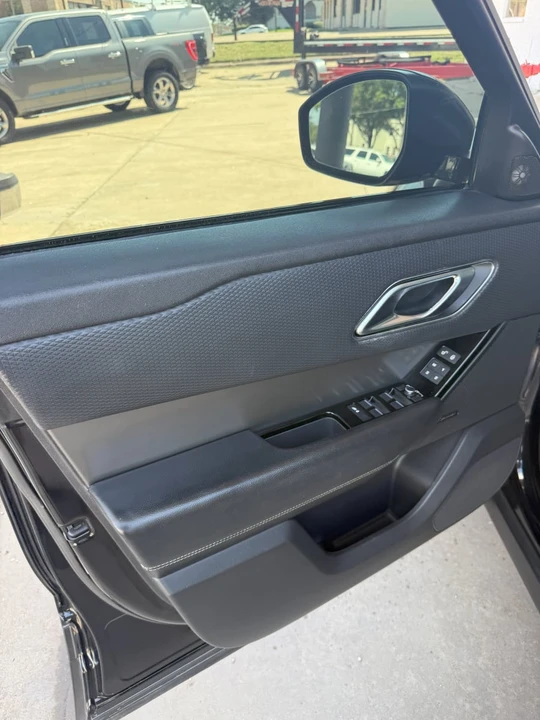 2020 Land Rover Range Rover Velar - Image 14 of 14