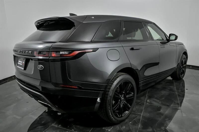 2020 Land Rover Range Rover Velar - Image 9 of 21
