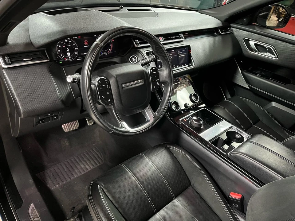 2020 Land Rover Range Rover Velar - Image 9 of 21