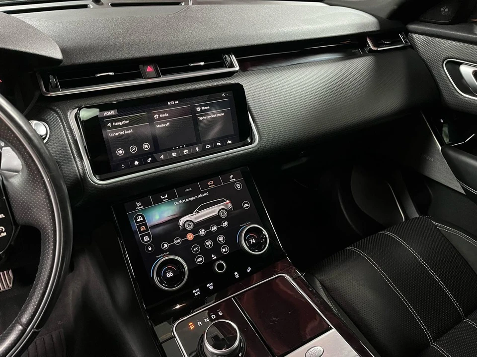 2020 Land Rover Range Rover Velar - Image 18 of 21