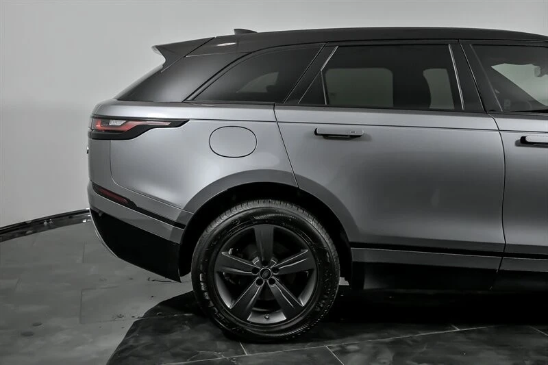 2020 Land Rover Range Rover Velar - Image 11 of 21