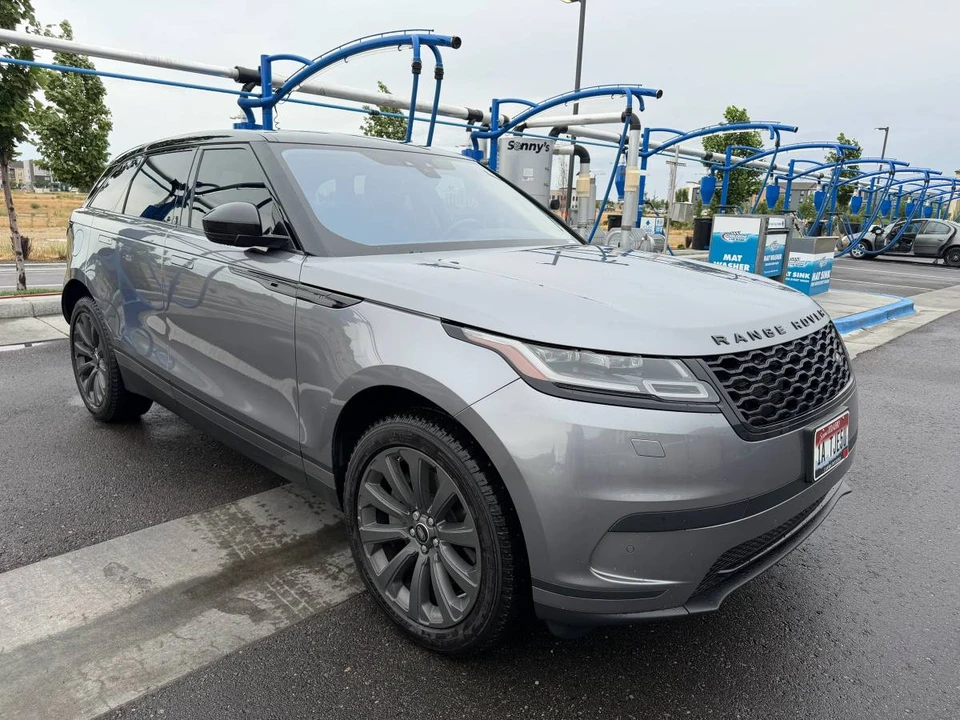 2020 Land Rover Range Rover Velar - Image 2 of 10
