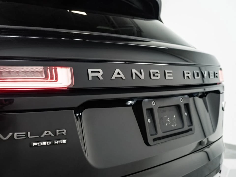 2020 Land Rover Range Rover Velar - Image 11 of 20