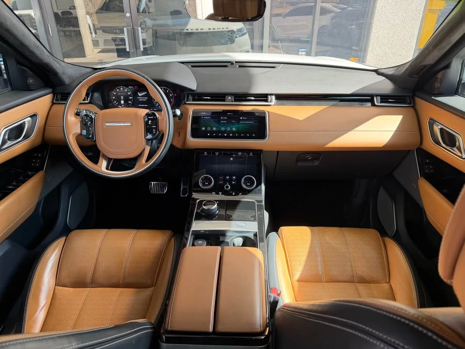 2020 Land Rover Range Rover Velar - Image 13 of 15