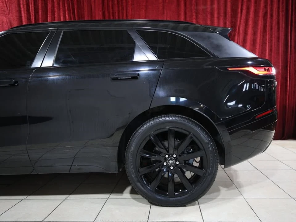 2020 Land Rover Range Rover Velar - Image 4 of 18