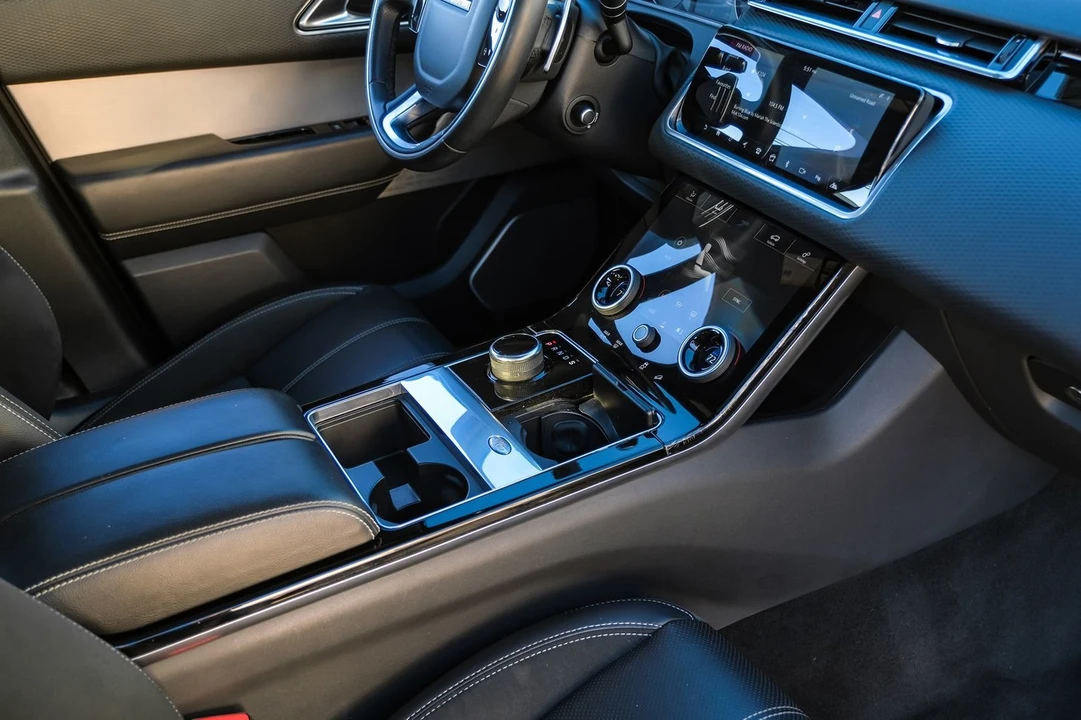 2020 Land Rover Range Rover Velar - Image 21 of 21