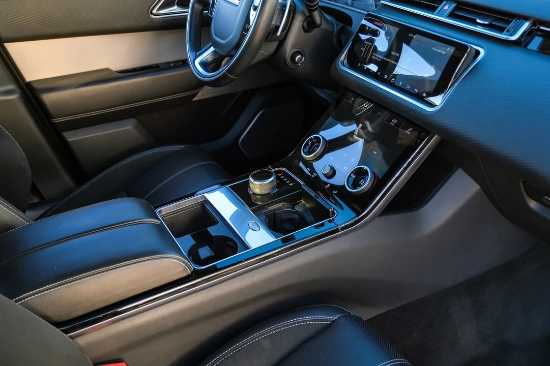 2020 Land Rover Range Rover Velar - Image 21 of 21