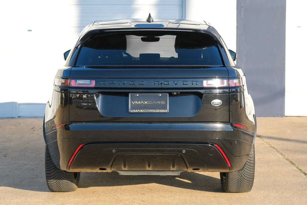 2020 Land Rover Range Rover Velar - Image 10 of 21