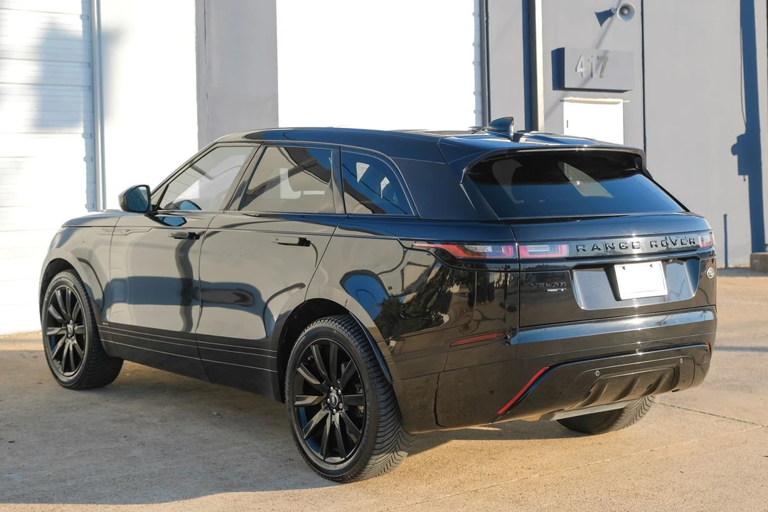 2020 Land Rover Range Rover Velar - Image 11 of 21