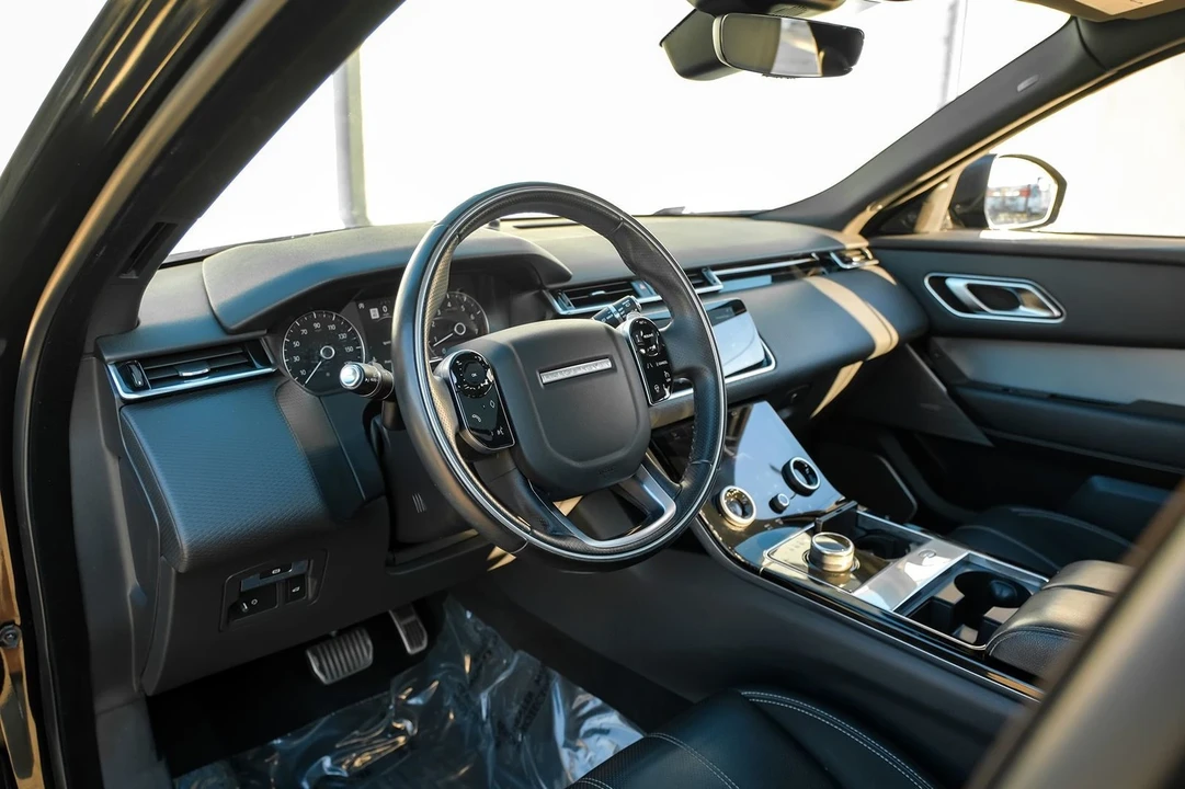 2020 Land Rover Range Rover Velar - Image 4 of 21