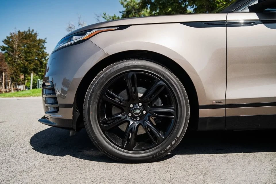 2020 Land Rover Range Rover Velar - Image 7 of 15