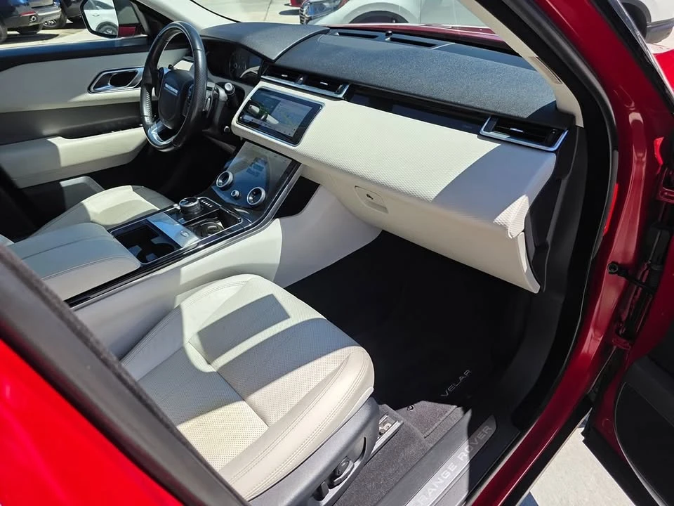 2020 Land Rover Range Rover Velar - Image 13 of 20