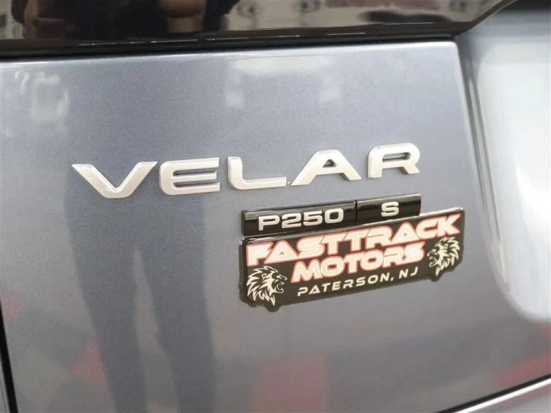 2020 Land Rover Range Rover Velar - Image 7 of 12