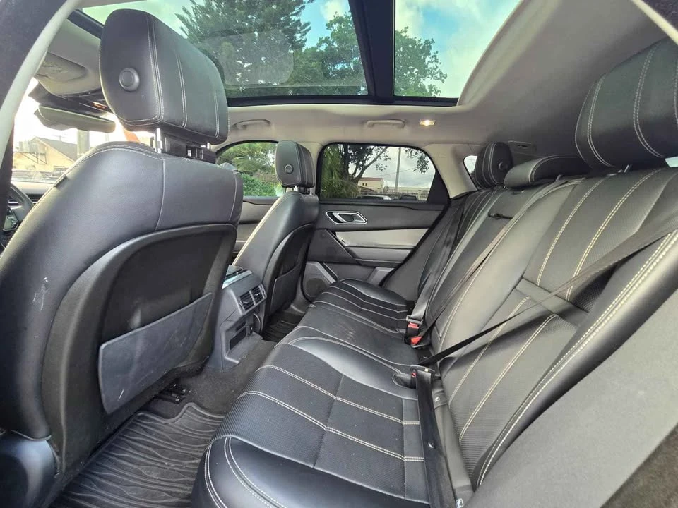 2020 Land Rover Range Rover Velar - Image 8 of 10