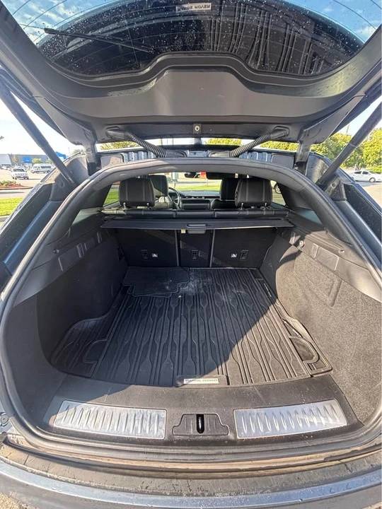 2020 Land Rover Range Rover Velar - Image 7 of 13
