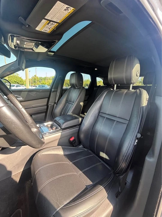 2020 Land Rover Range Rover Velar - Image 11 of 13