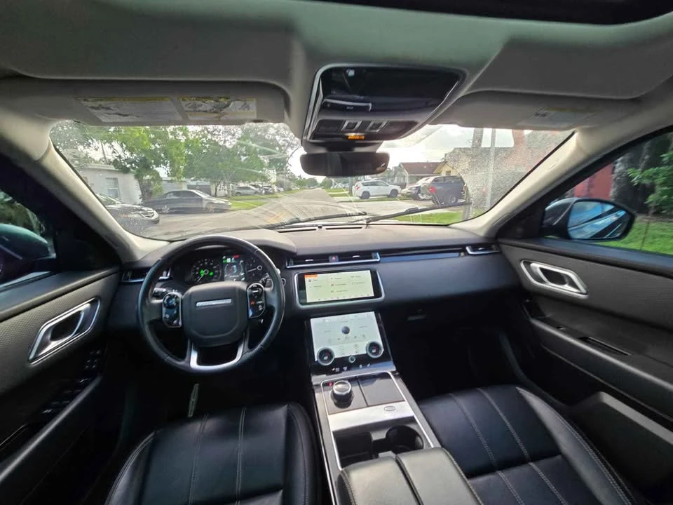 2020 Land Rover Range Rover Velar - Image 7 of 10