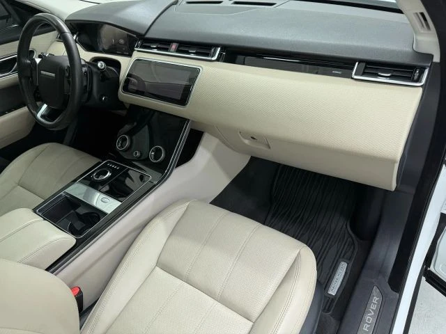 2020 Land Rover Range Rover Velar - Image 10 of 21