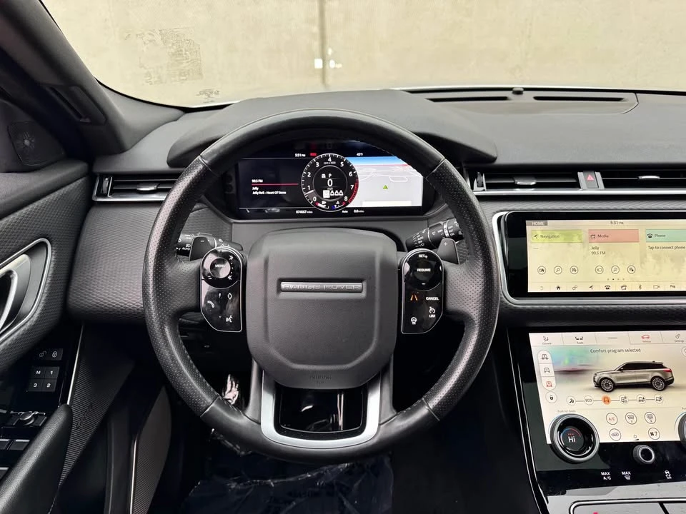 2020 Land Rover Range Rover Velar - Image 11 of 20