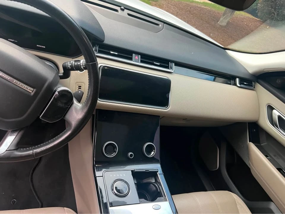 2020 Land Rover Range Rover Velar - Image 9 of 16