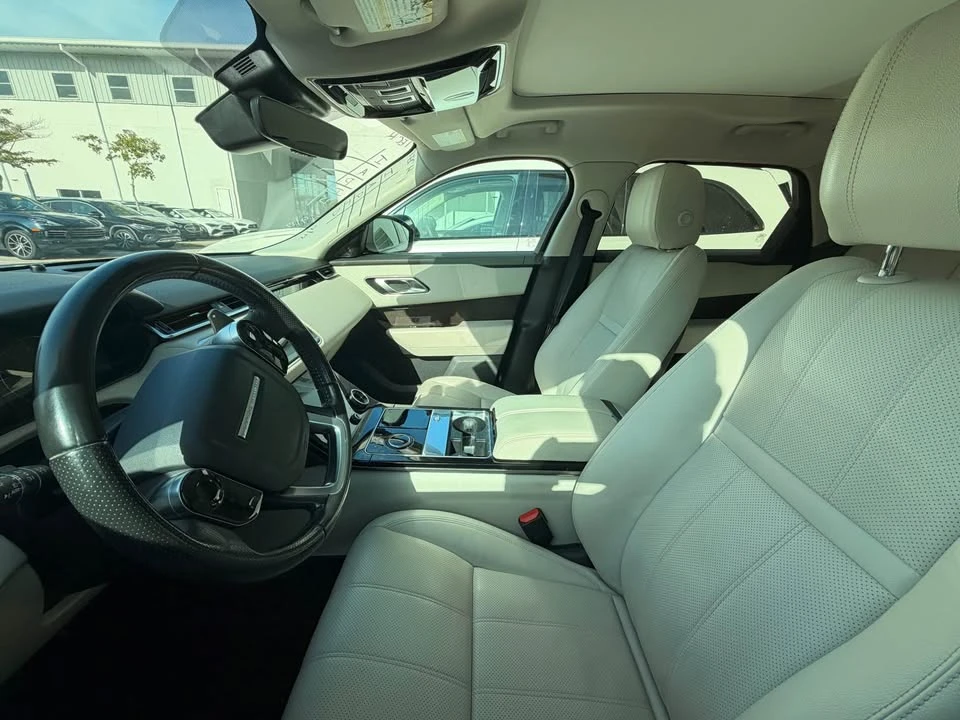 2020 Land Rover Range Rover Velar - Image 6 of 7