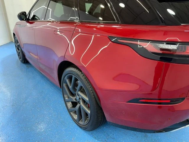 2020 Land Rover Range Rover Velar - Image 16 of 21