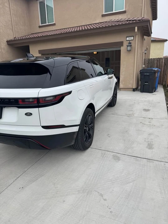 2020 Land Rover Range Rover Velar - Image 4 of 7