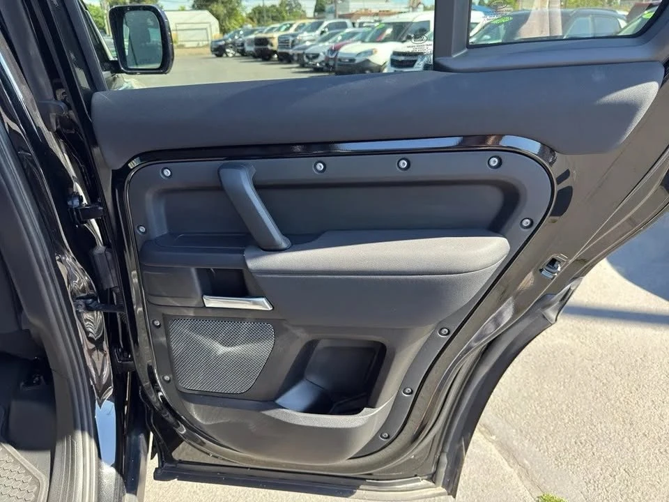2020 Land Rover Defender L663 - Image 19 of 19