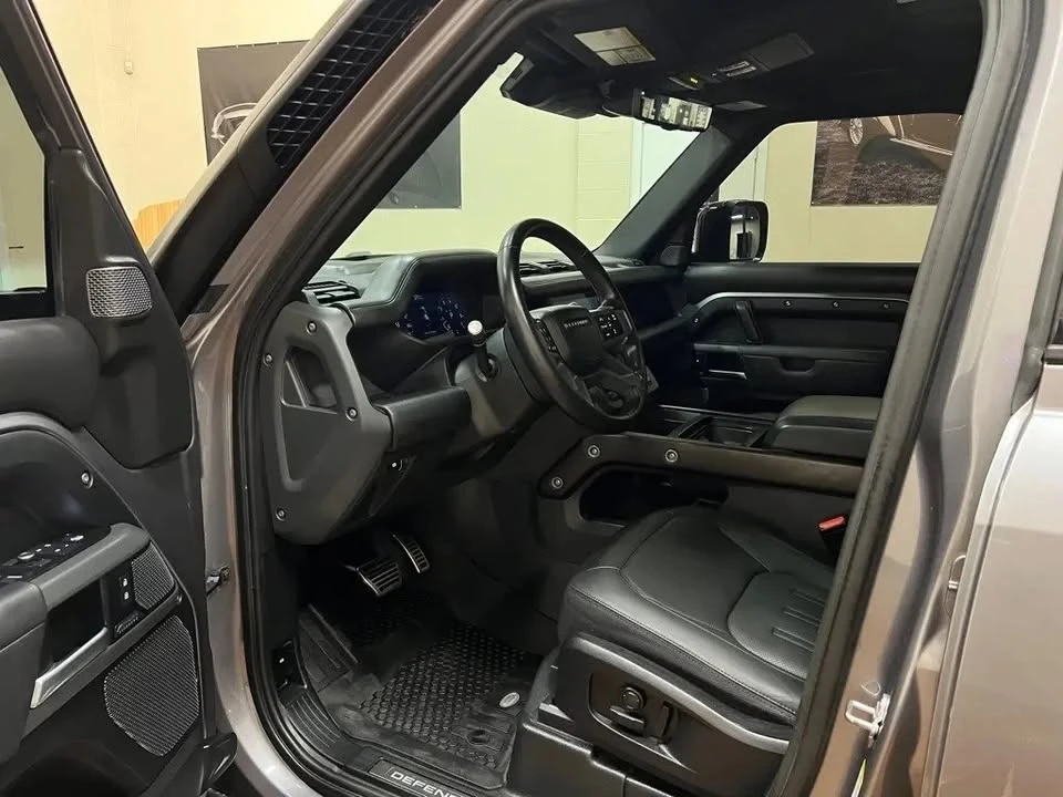 2020 Land Rover Defender L663 - Image 5 of 14