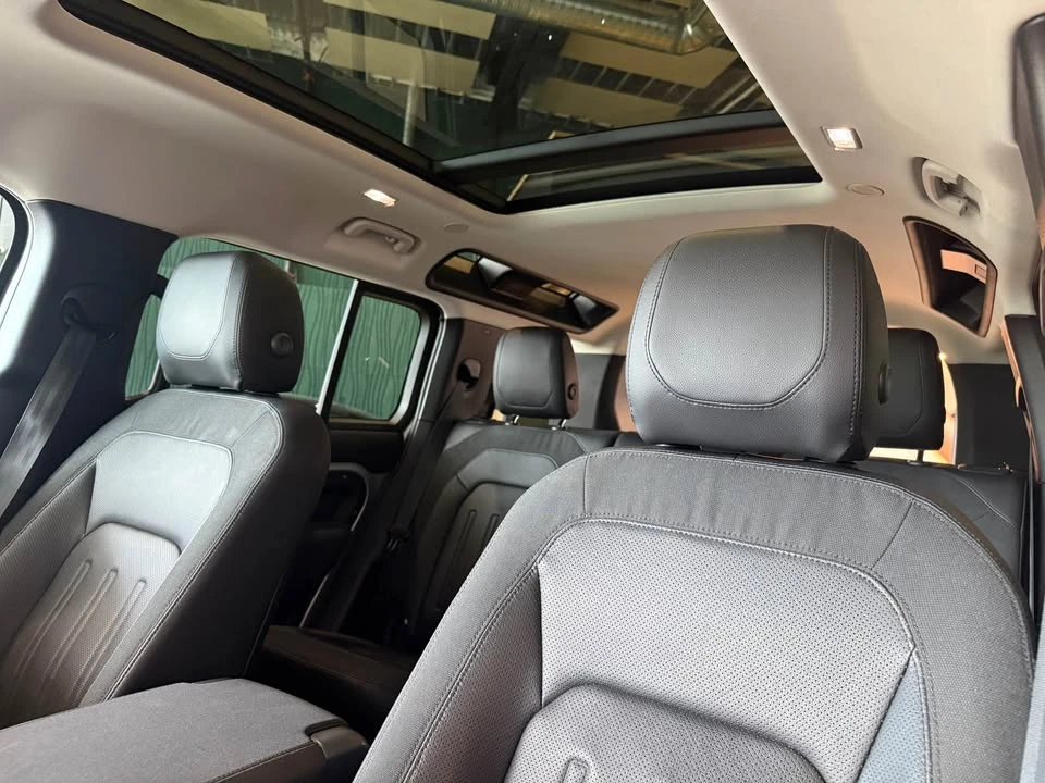 2020 Land Rover Defender L663 - Image 12 of 12