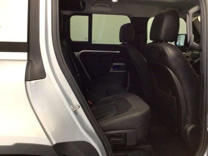 2020 Land Rover Defender L663 - Image 8 of 15
