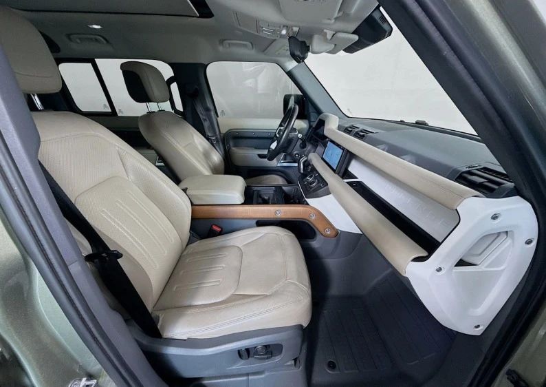 2020 Land Rover Defender L663 - Image 20 of 20