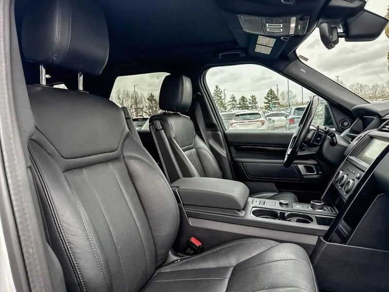 2020 Land Rover Discovery 5th Gen - Image 17 of 20