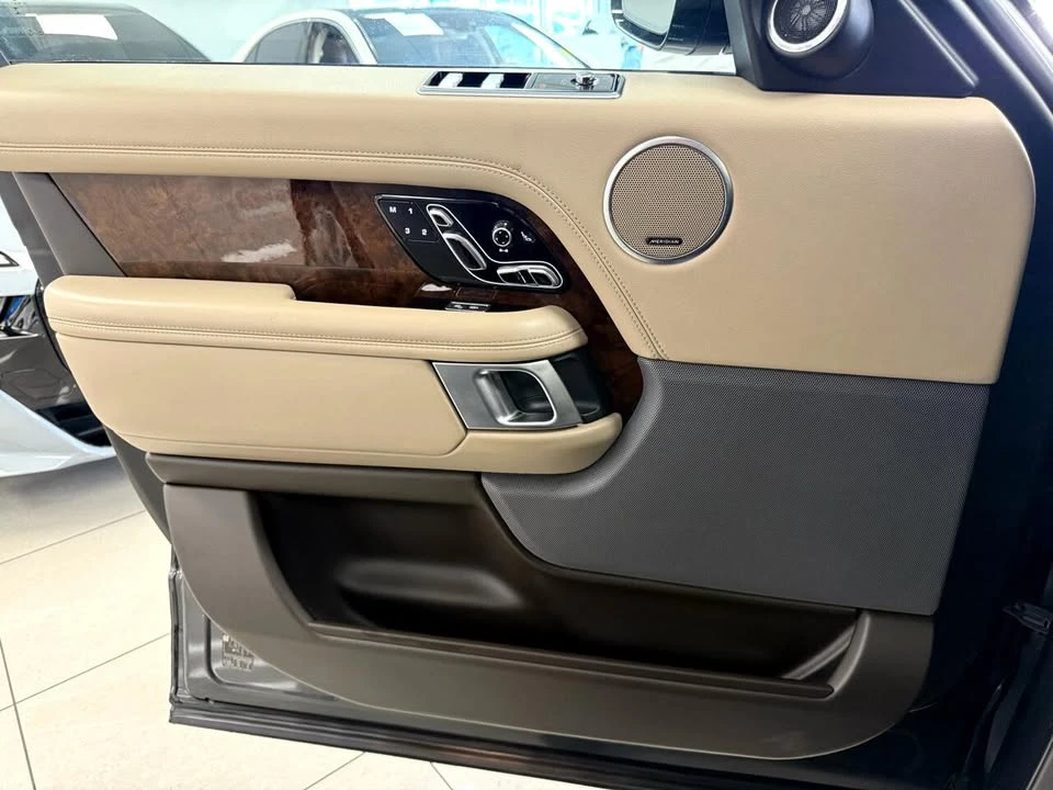 2020 Land Rover Range Rover L405 - Image 8 of 19
