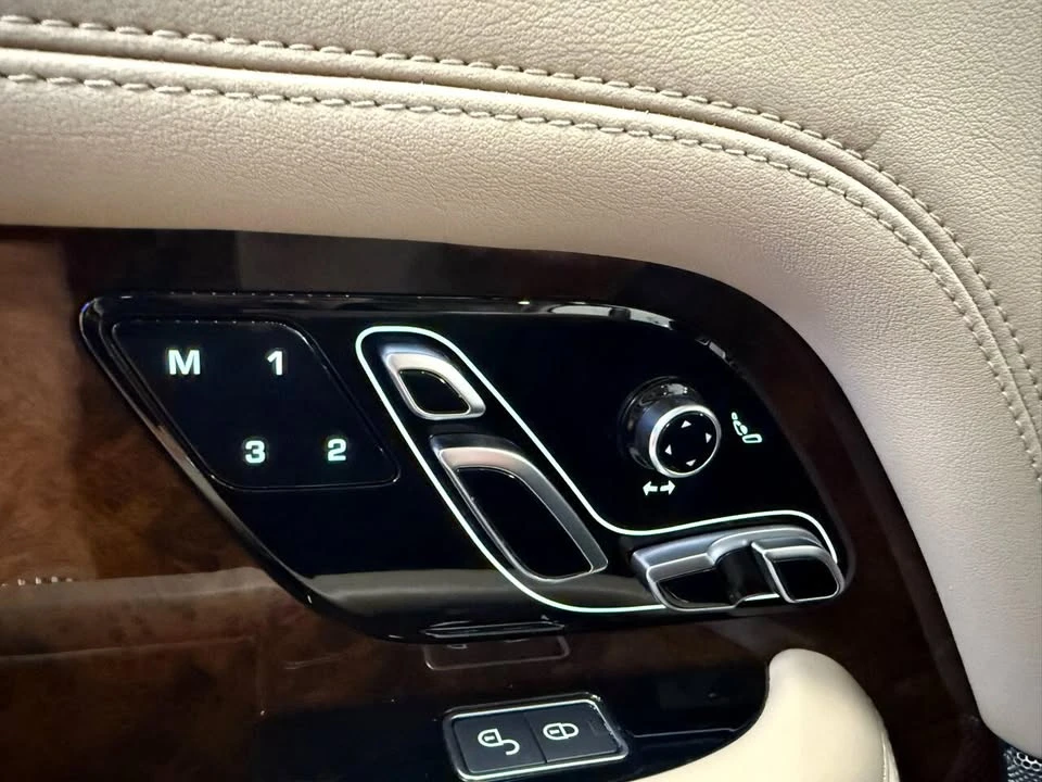 2020 Land Rover Range Rover L405 - Image 9 of 19