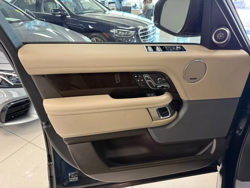 2020 Land Rover Range Rover L405 - Image 8 of 19