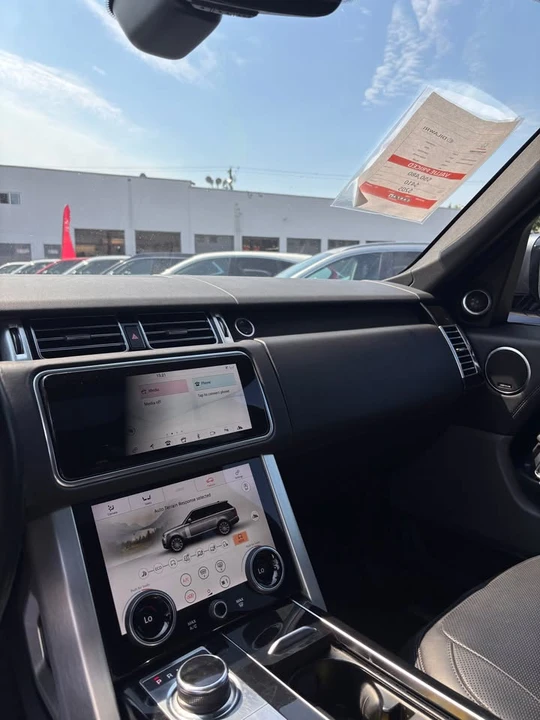 2020 Land Rover Range Rover L405 - Image 9 of 18