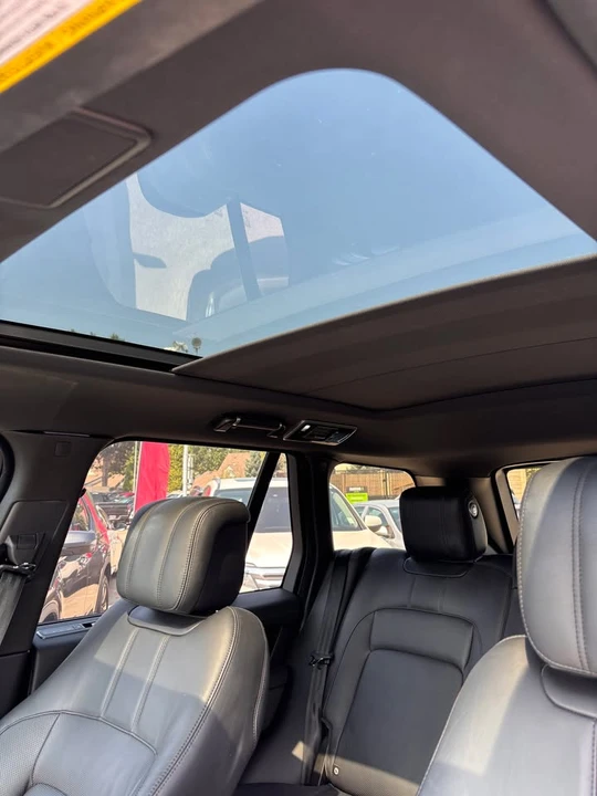 2020 Land Rover Range Rover L405 - Image 12 of 18
