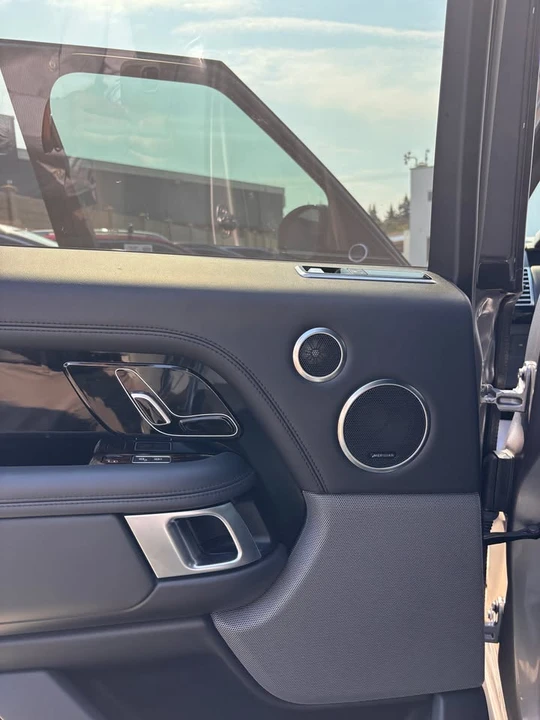 2020 Land Rover Range Rover L405 - Image 15 of 18