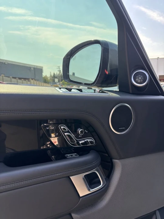 2020 Land Rover Range Rover L405 - Image 7 of 18