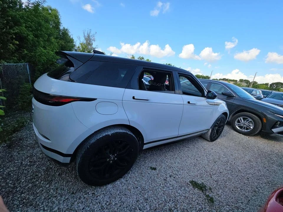 2020 Land Rover Range Rover L405 - Image 2 of 10