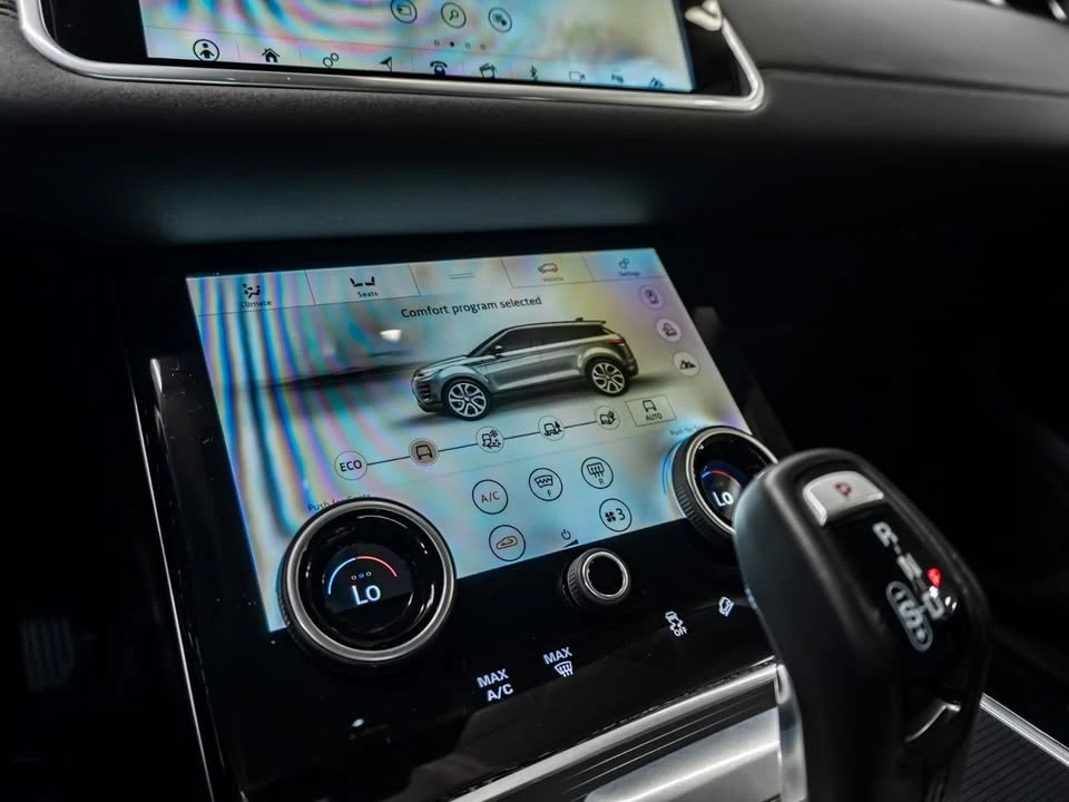 2020 Land Rover Range Rover Evoque 2nd Gen - Image 19 of 20