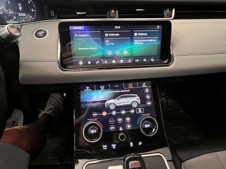 2020 Land Rover Range Rover Evoque 2nd Gen - Image 18 of 20