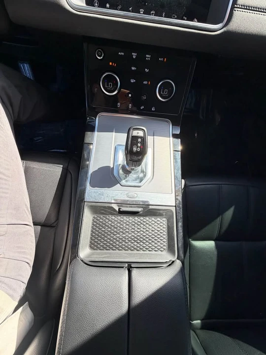 2020 Land Rover Range Rover Evoque 2nd Gen - Image 10 of 12