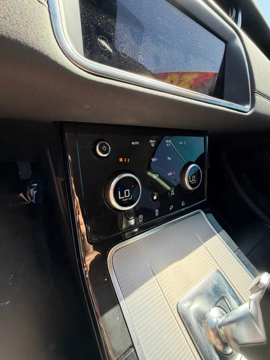 2020 Land Rover Range Rover Evoque 2nd Gen - Image 9 of 12