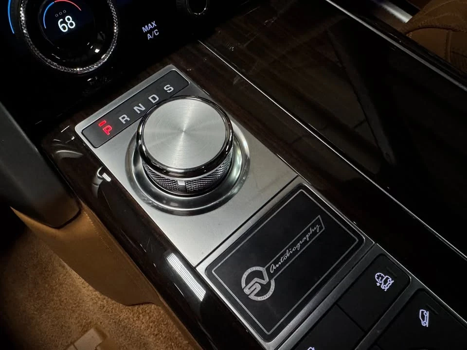 2020 Land Rover Range Rover L405 - Image 18 of 20
