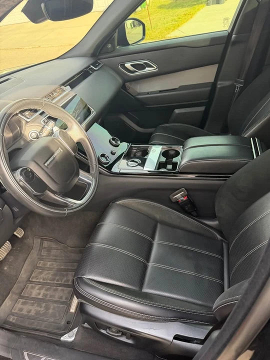 2020 Land Rover Range Rover Velar - Image 7 of 10